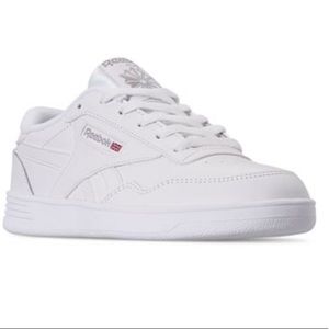 WHITE REEBOK SNEAKERS